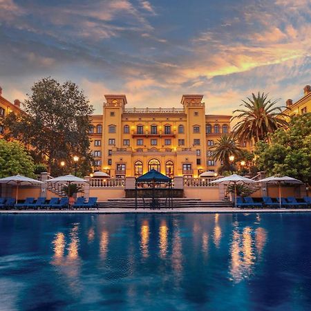 Palazzo Hotel Fourways Eksteriør billede The Royal Hotel