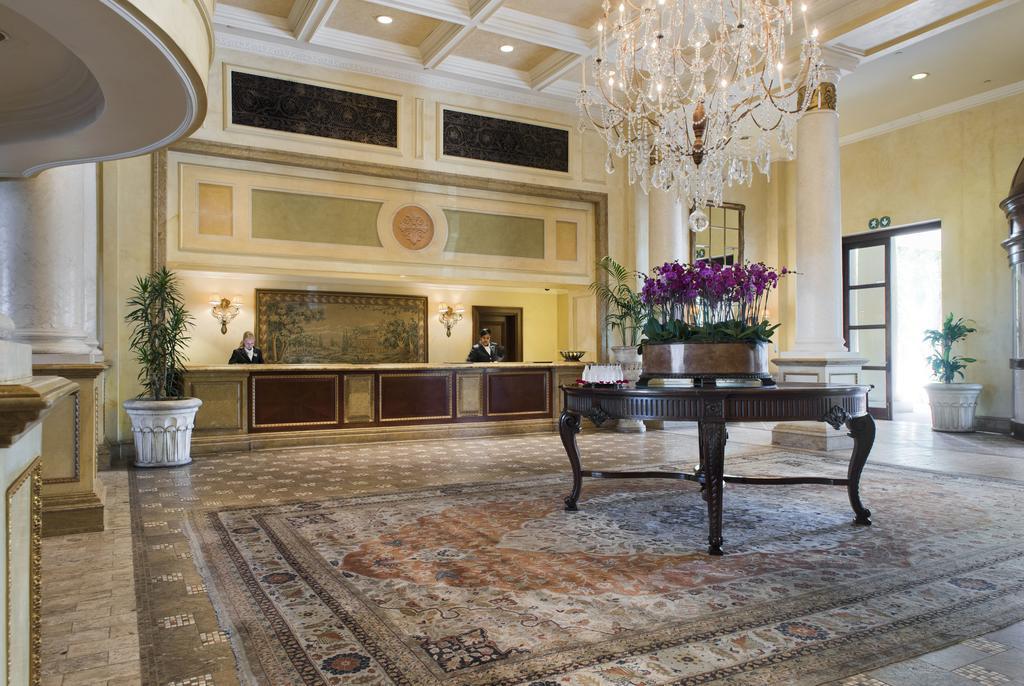 Palazzo Hotel Fourways Eksteriør billede Lobby