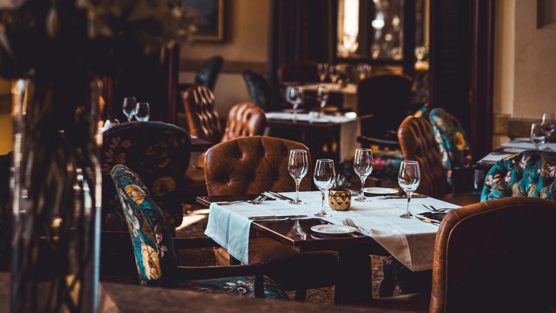 Palazzo Hotel Fourways Eksteriør billede Restaurant interior
